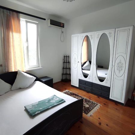 Guest House New Athos Luaran gambar